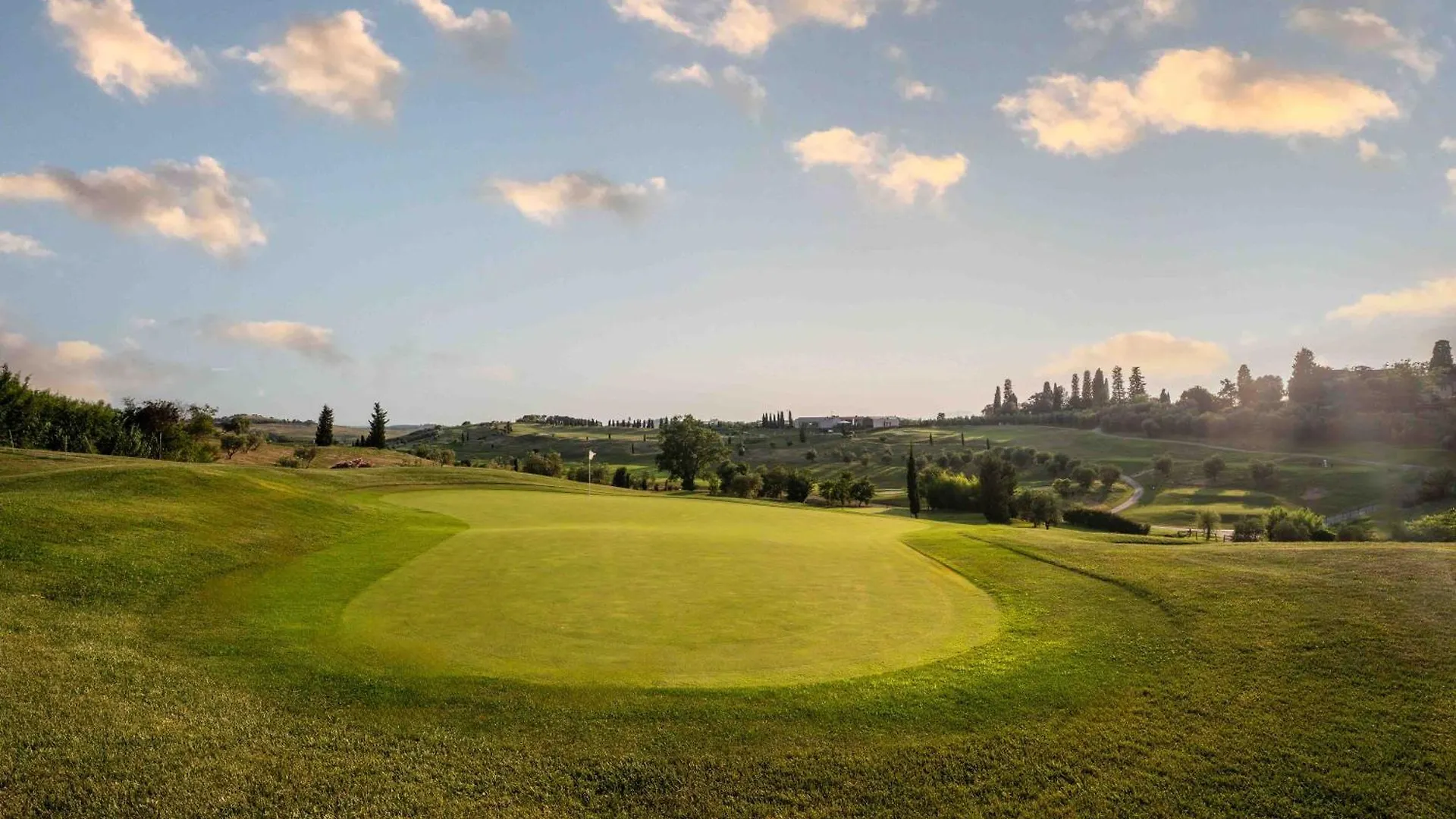 Farm stay Golf Club Bellosguardo Resort Vinci Italy